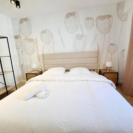 Rf112 - T3 Lumineux à Deux Pas Du Port * Nice