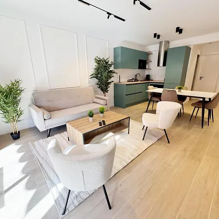 Rf112 - T3 Lumineux à Deux Pas Du Port *