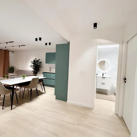 Rf112 - T3 Lumineux A Deux Pas Du Port