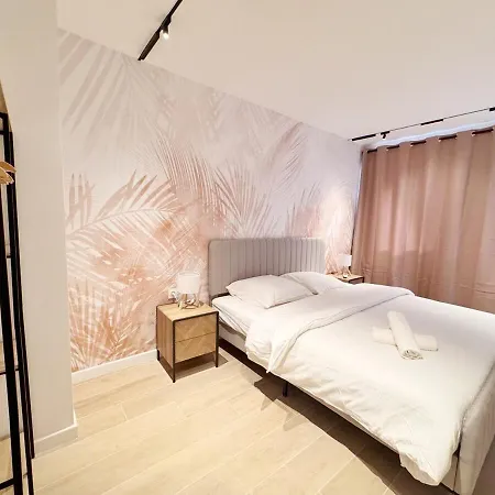 Rf112 - T3 Lumineux A Deux Pas Du Port * Nizza